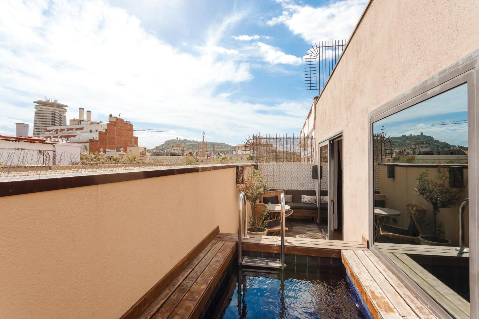 Do Placa Reial Powered By Sonder Barcelona Bilik gambar The terrace