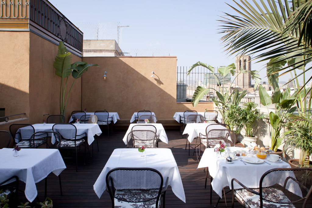 Do Placa Reial Powered By Sonder Barcelona Luaran gambar Rooftop terrace